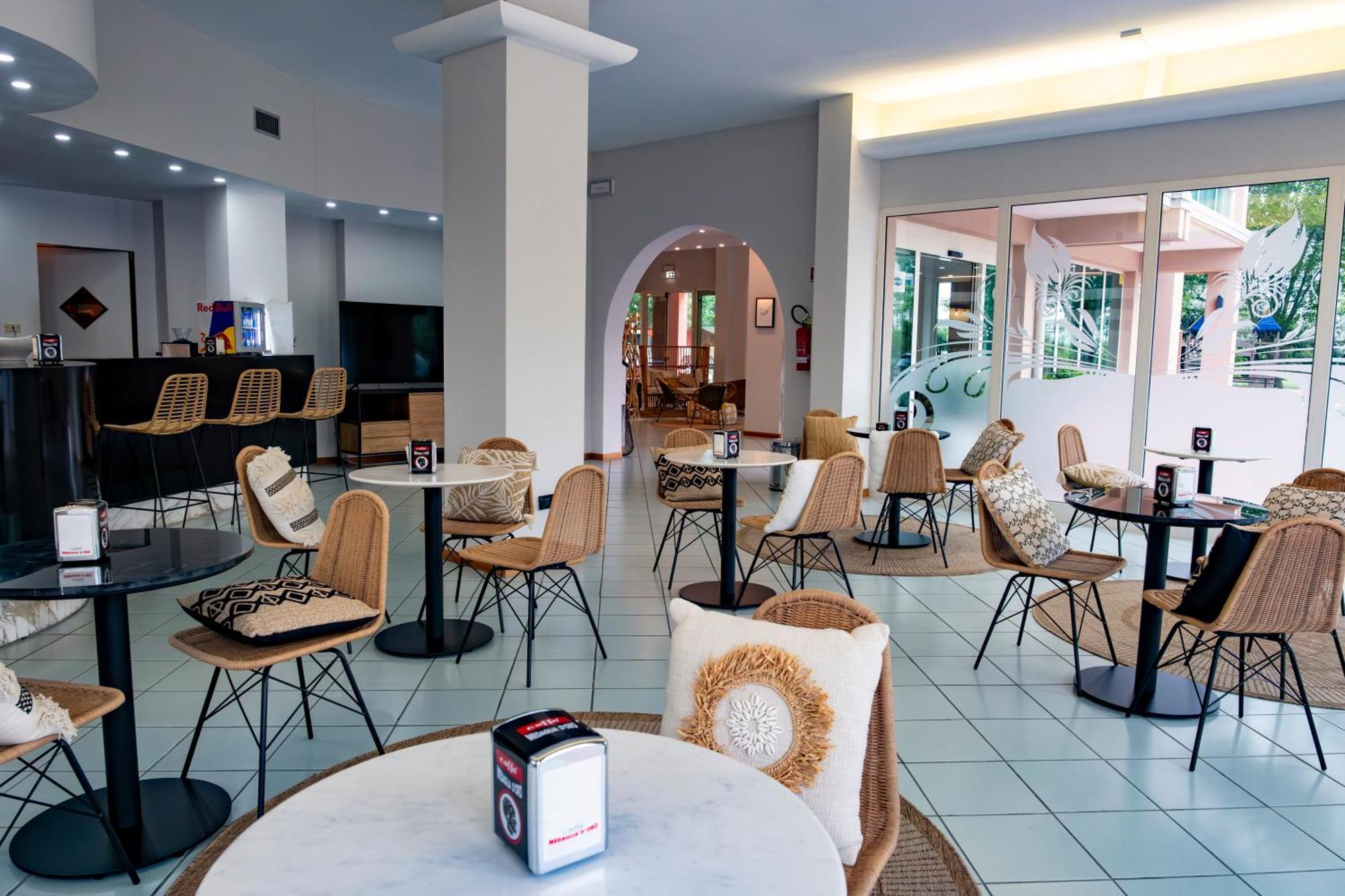 רימיני Hotel St Gregory Park מראה חיצוני תמונה